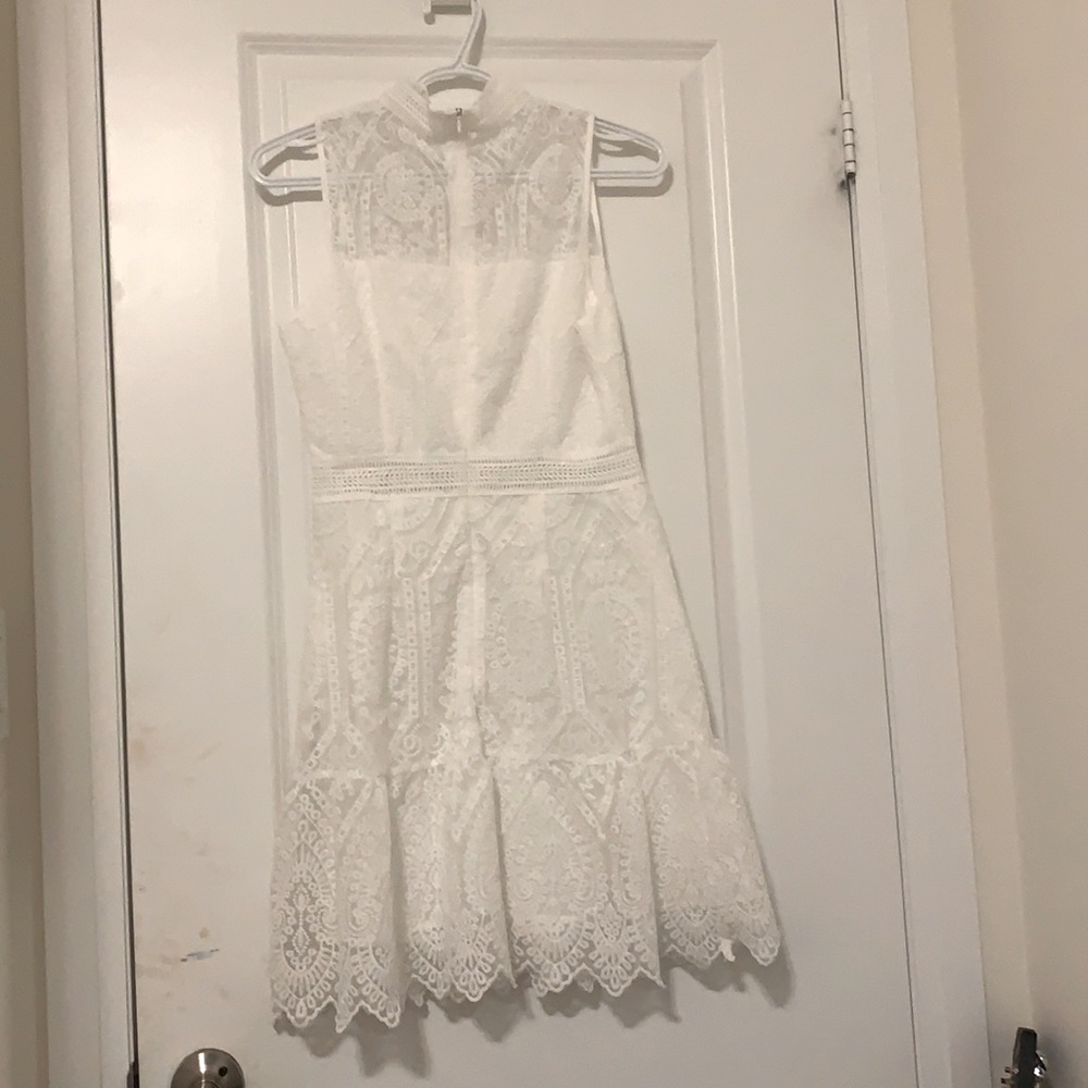 Pattern White Dress - Picture 2 of 2